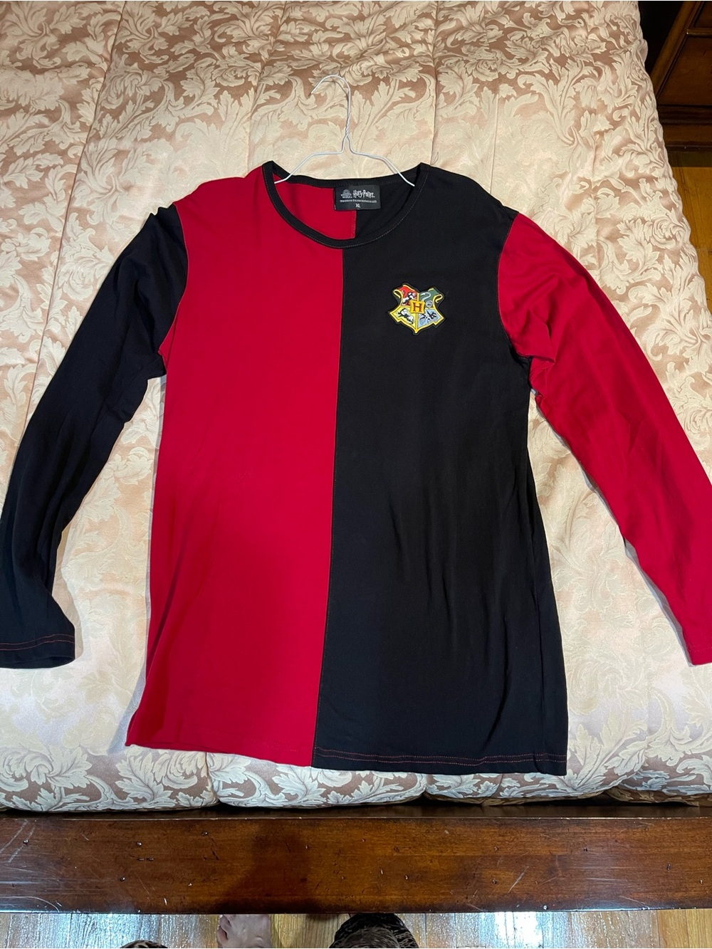 Harry Potter Warner Bros. Red and Black Split Long-Sleeve Kids Top with Crest